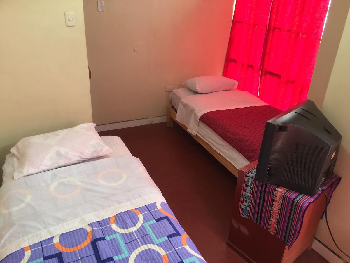 El Viajero Aeropuerto Hotel Лима Екстериор снимка