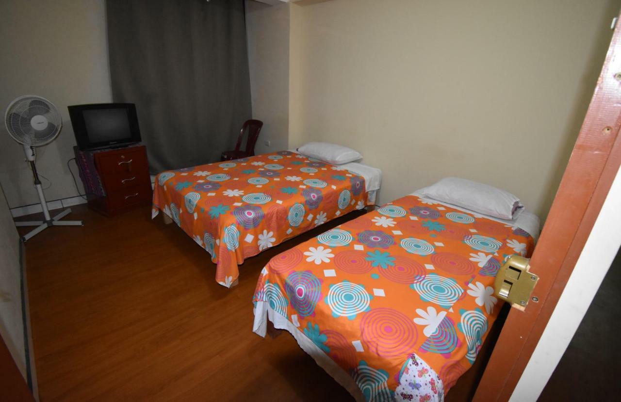 El Viajero Aeropuerto Hotel Лима Екстериор снимка